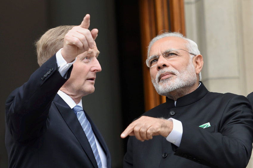 Indian Prime Minister Narendra Modi (r) with his Irish counterpart Enda Kenny on the steps of the Government Buildings in Dublin, Ireland, Sept. 23. (Subhav Shukla | PTI) 