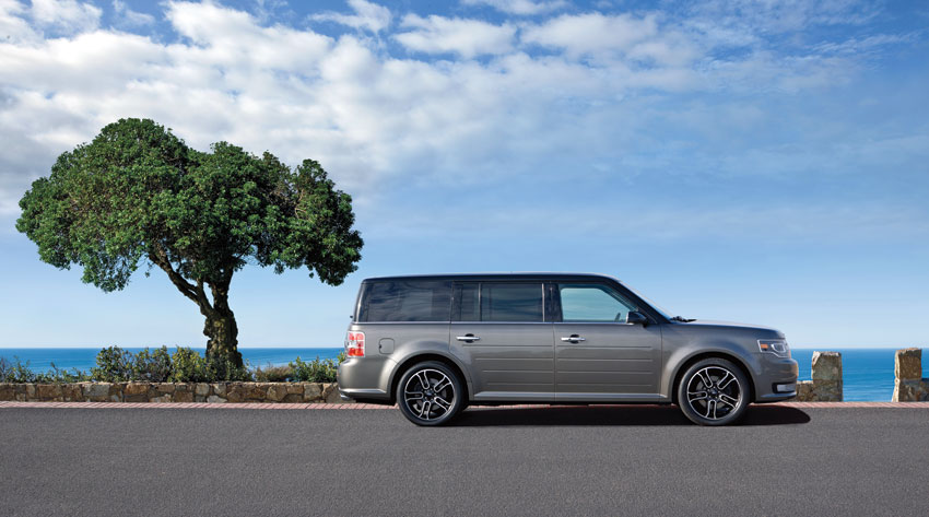 Exterior view of 2015 Ford Flex.