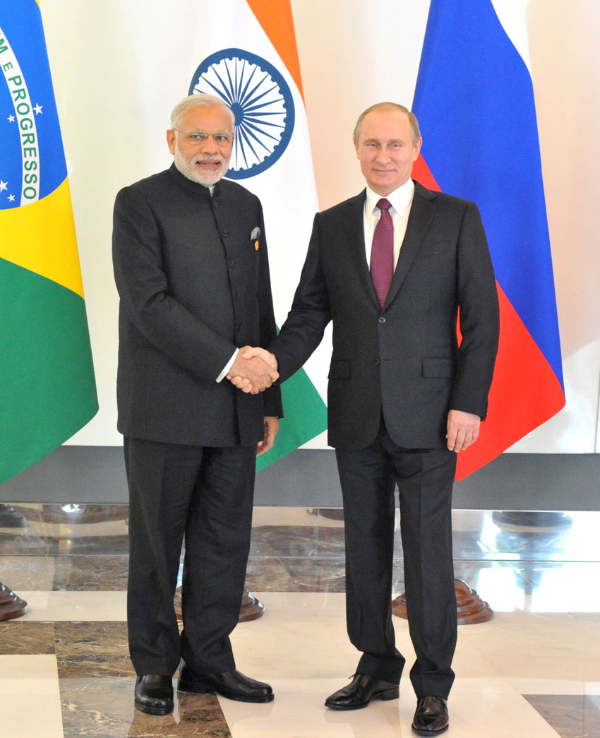Indian Prime Minister Narendra Modi with Russian President Vladimir Putin, at the BRICS meeting, on the sidelines of G20 Turkey 2015, in Antalya, Turkey, Nov. 15. (Press Information Bureau) 