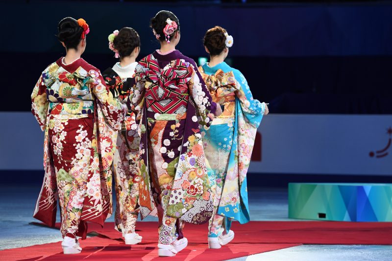 Siliconeer, Bum Move: Kardashian 'kimono' Shapewear Sparks Japan Debate