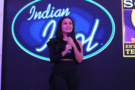 Siliconeer | Neha Kakkar Gifts Rs 2 Lakh To Firefighter On 'Indian Idol ...