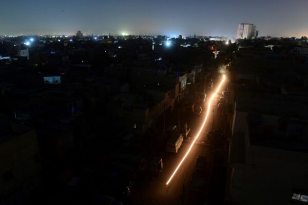 Siliconeer | Pakistan Hit By Nationwide Power Blackout